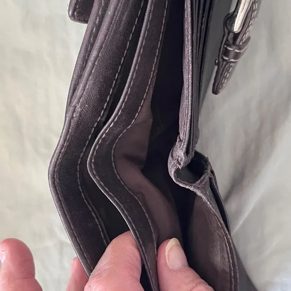 Coach lot - Picture 11 of 12